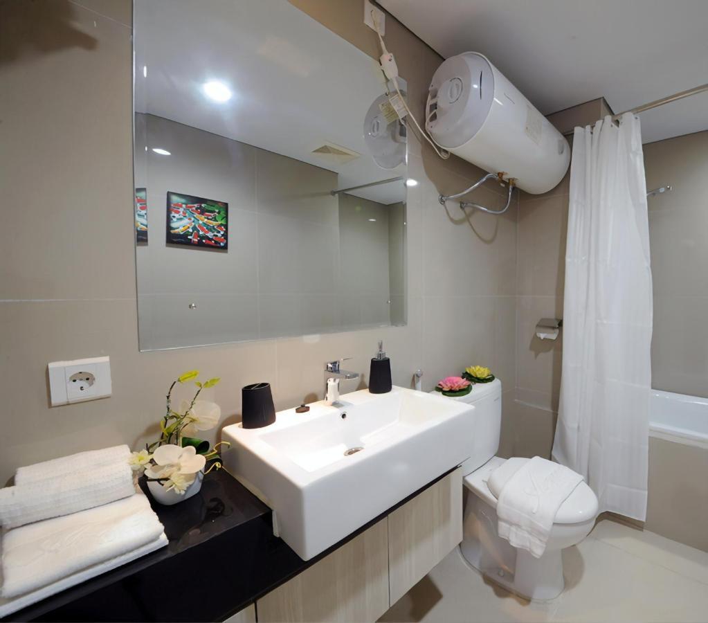 Azalea Suites Cikarang By Jayakarta Group Bekasi Ngoại thất bức ảnh