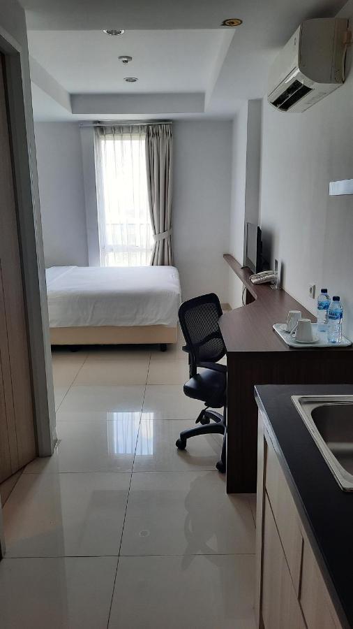 Azalea Suites Cikarang By Jayakarta Group Bekasi Ngoại thất bức ảnh